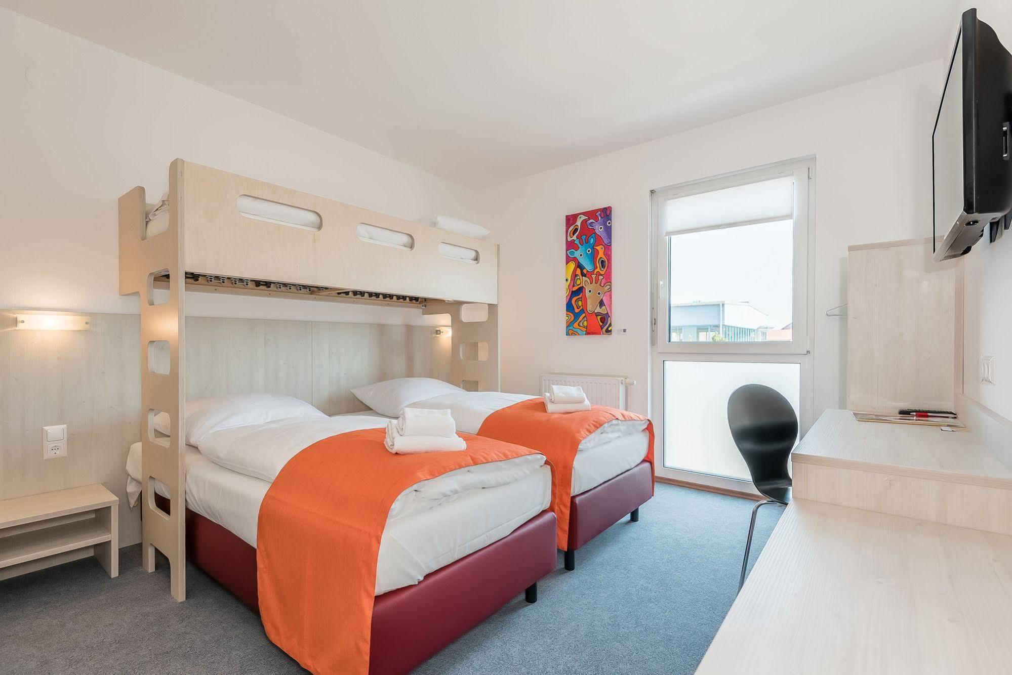 Fairsleep Motel Einstein Erding Kültér fotó