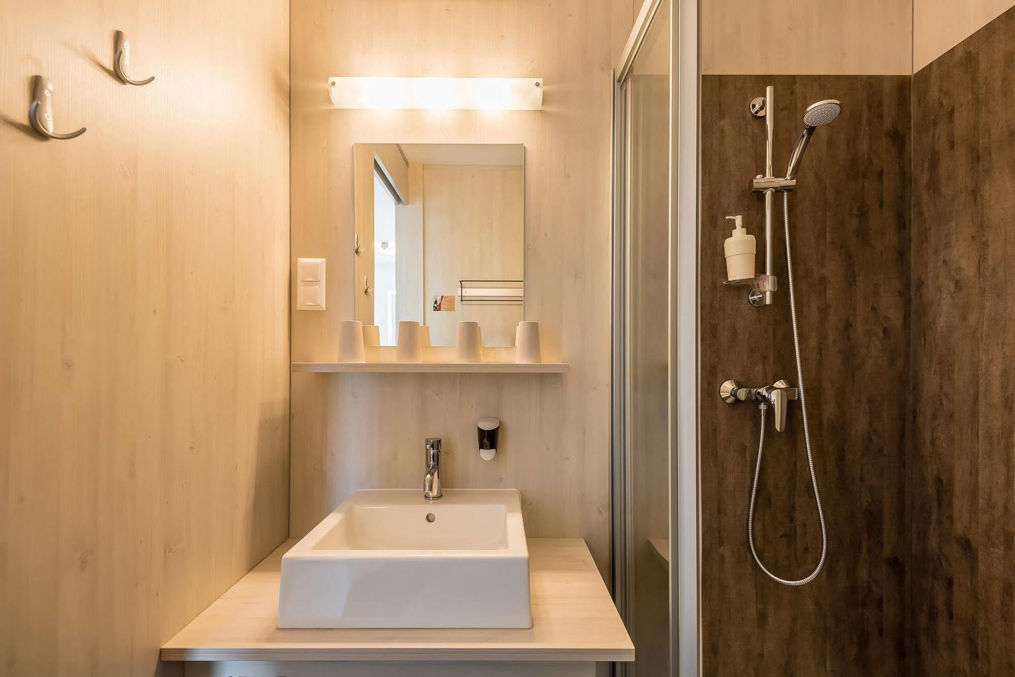 Fairsleep Motel Einstein Erding Kültér fotó