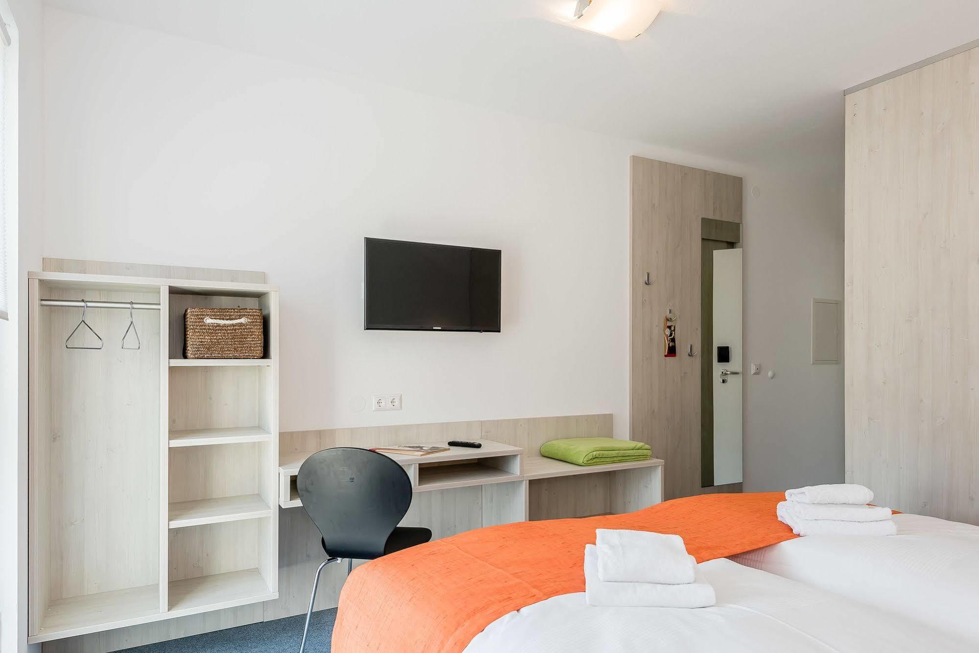 Fairsleep Motel Einstein Erding Kültér fotó